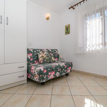 Apartments Anna Трогир Екстериор снимка